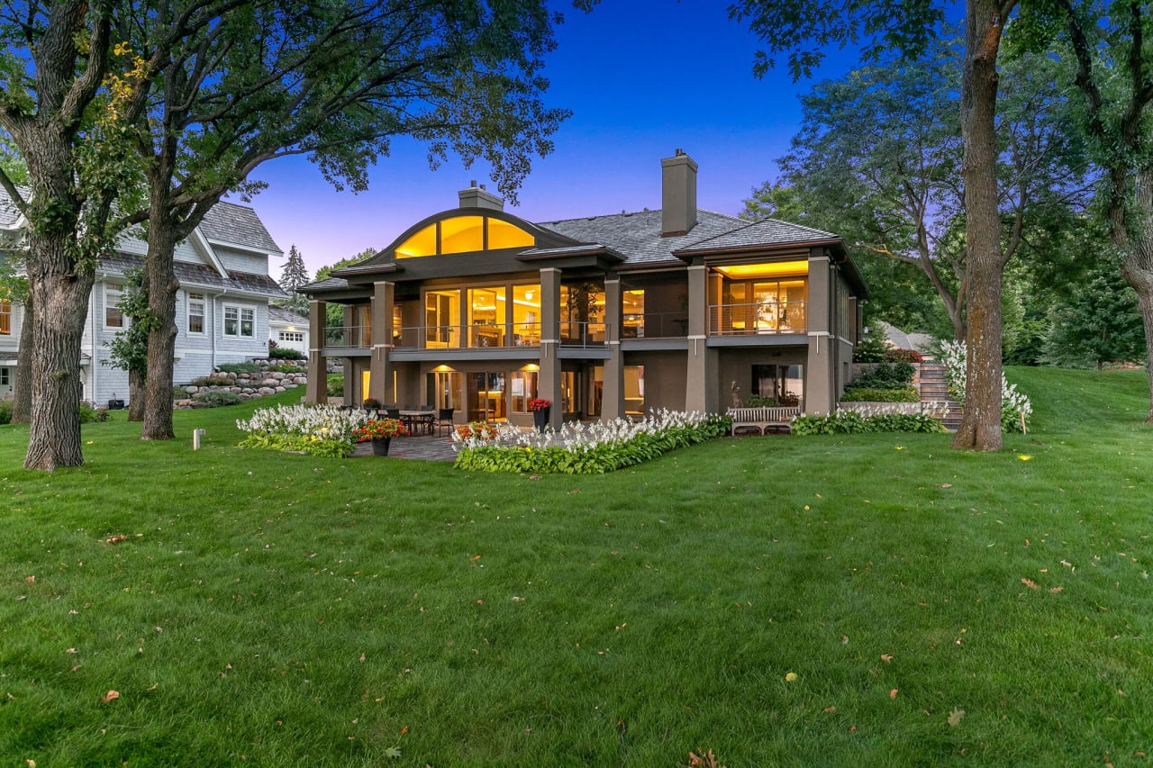 A Build Site on Lake Minnetonka's Finest Stretch of Beach