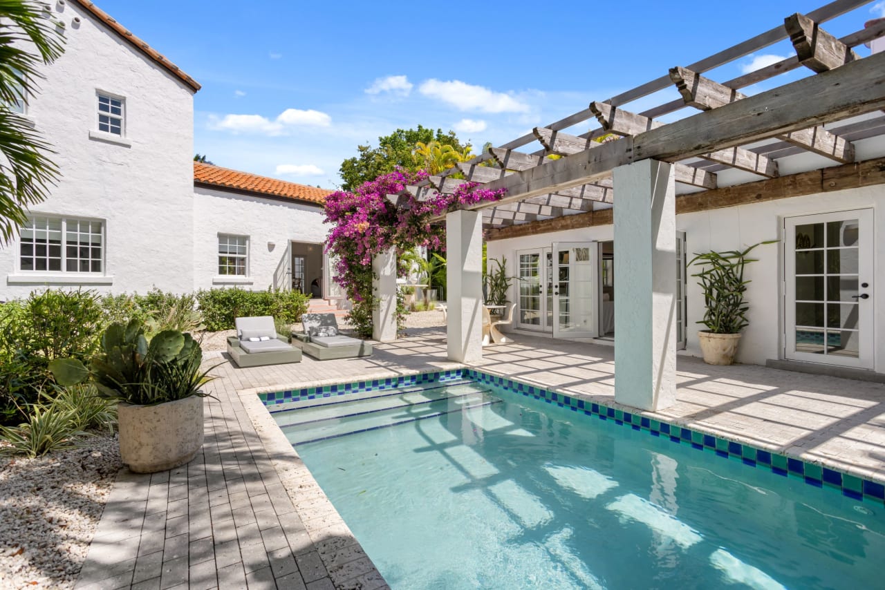 Italian Oasis Meets Coral Gables 