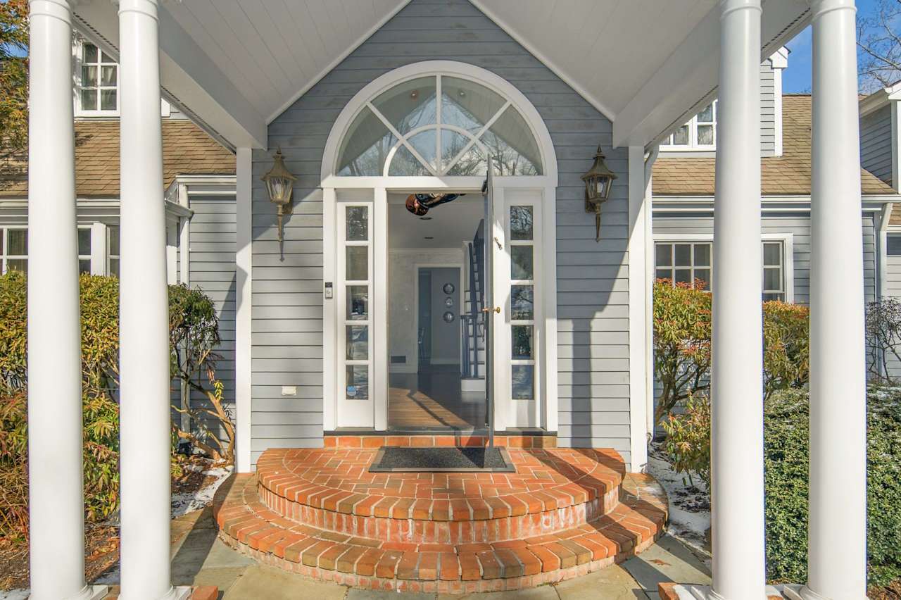 NestEdge Realty Chappaqua, NY Real Estate Experts