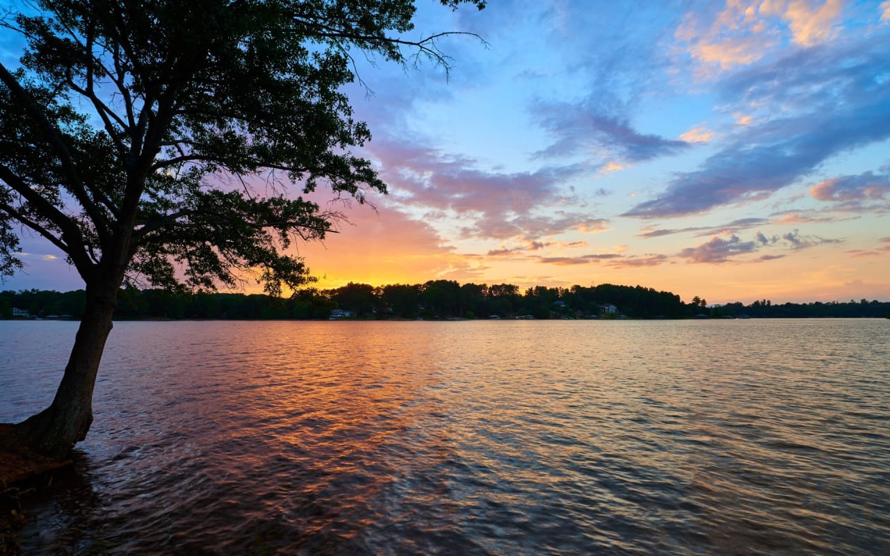 Lake Keowee