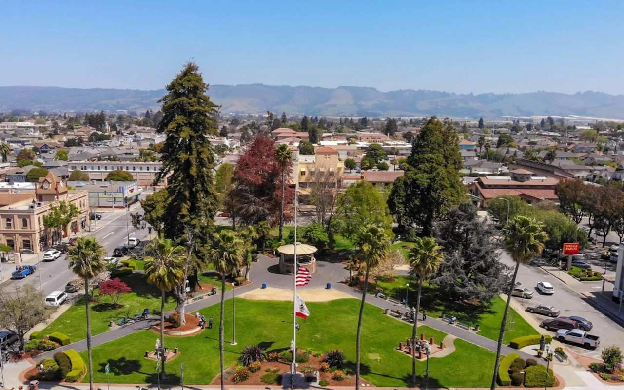 Watsonville Pistol Pete Real Estate Peter Eubank Room Real Estate