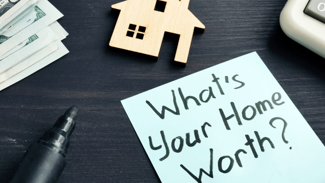 Why Overpricing Your House Can Cost You