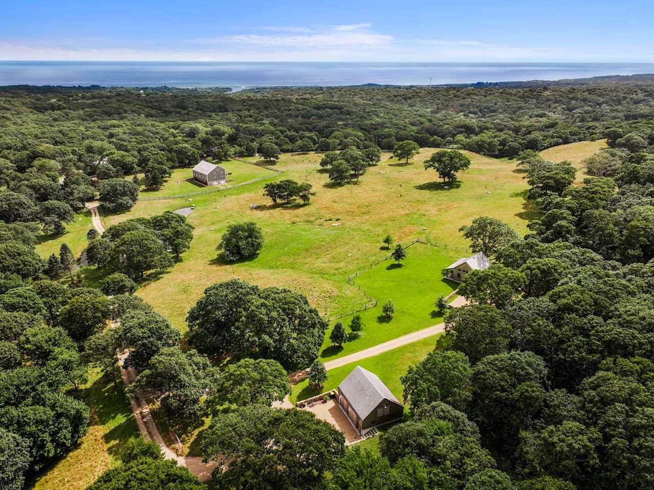 Idyllic Chilmark Farm