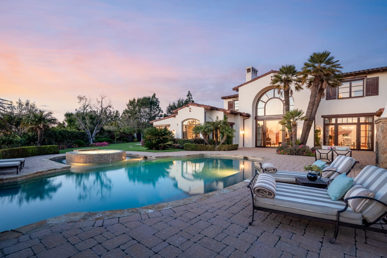 5031 Rancho Del Mar Trail