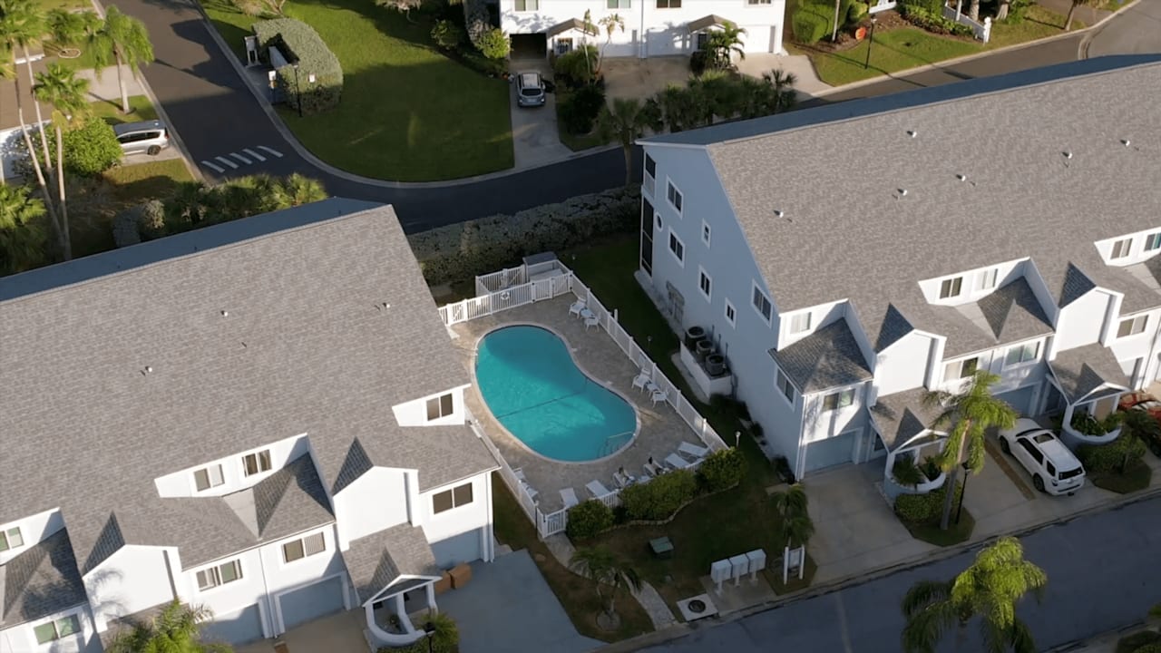 30 HARBOUR HOUSE DR