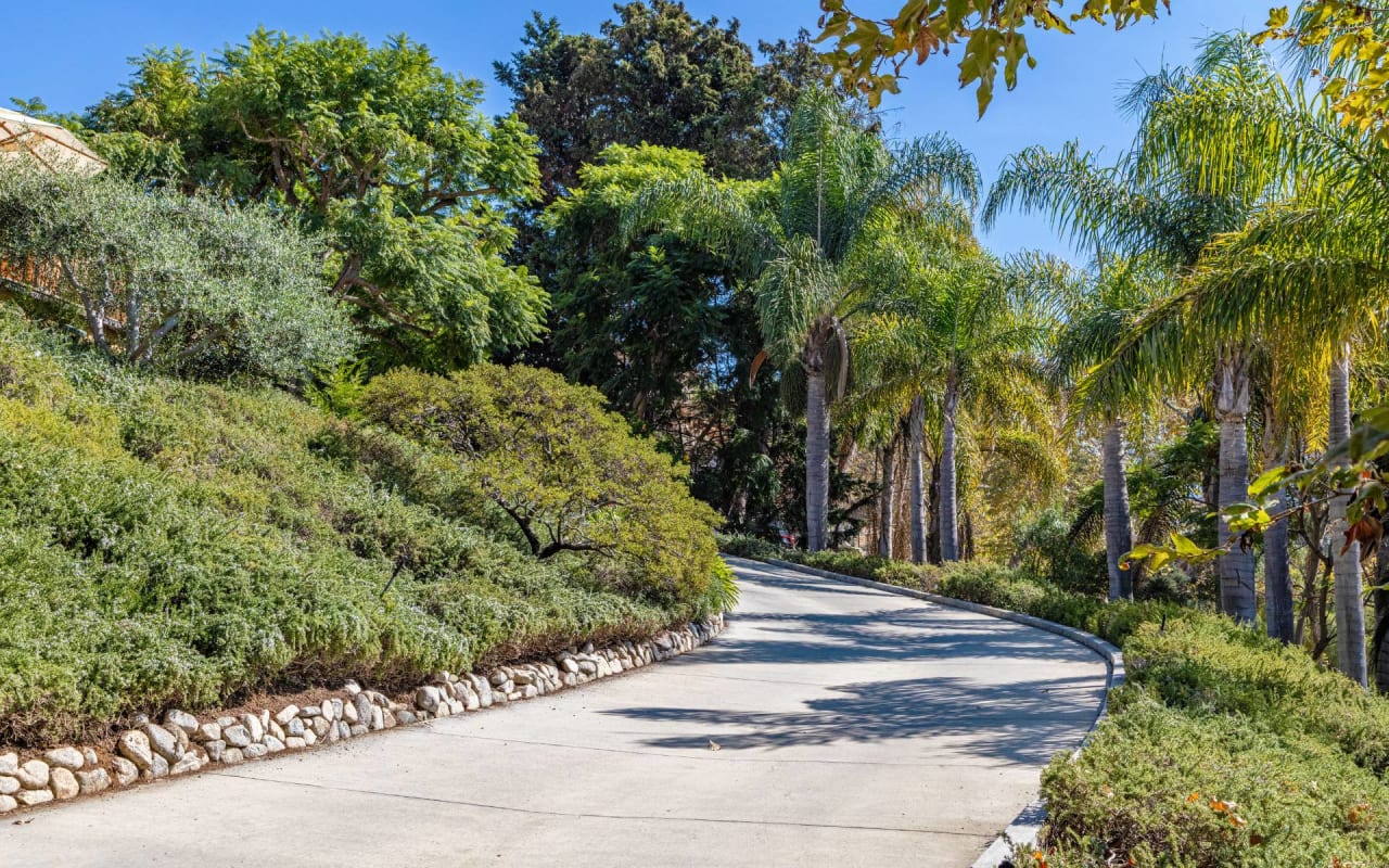 Serra Retreat Ocean View Estate