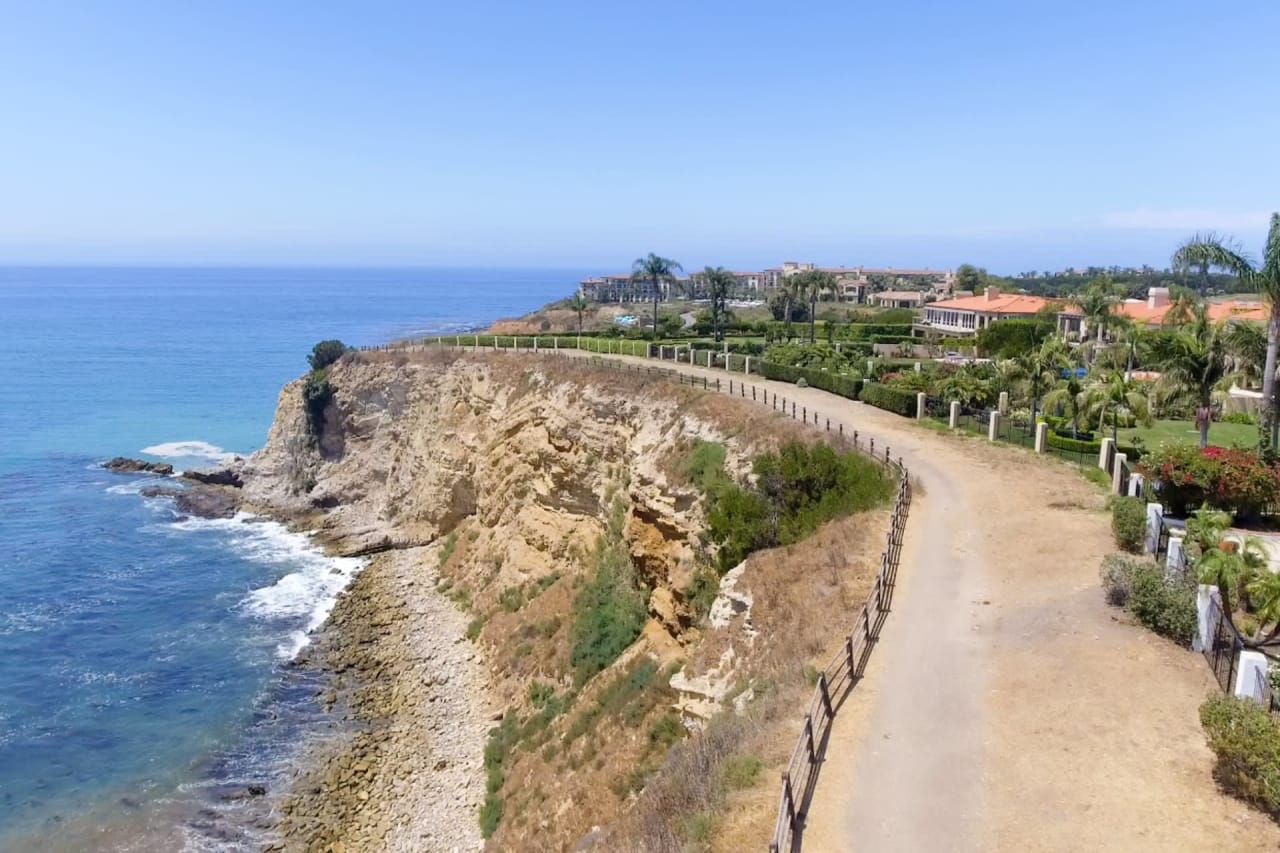 Thinking About Relocating to Laguna Niguel? Here are 6 Things You Need to Know