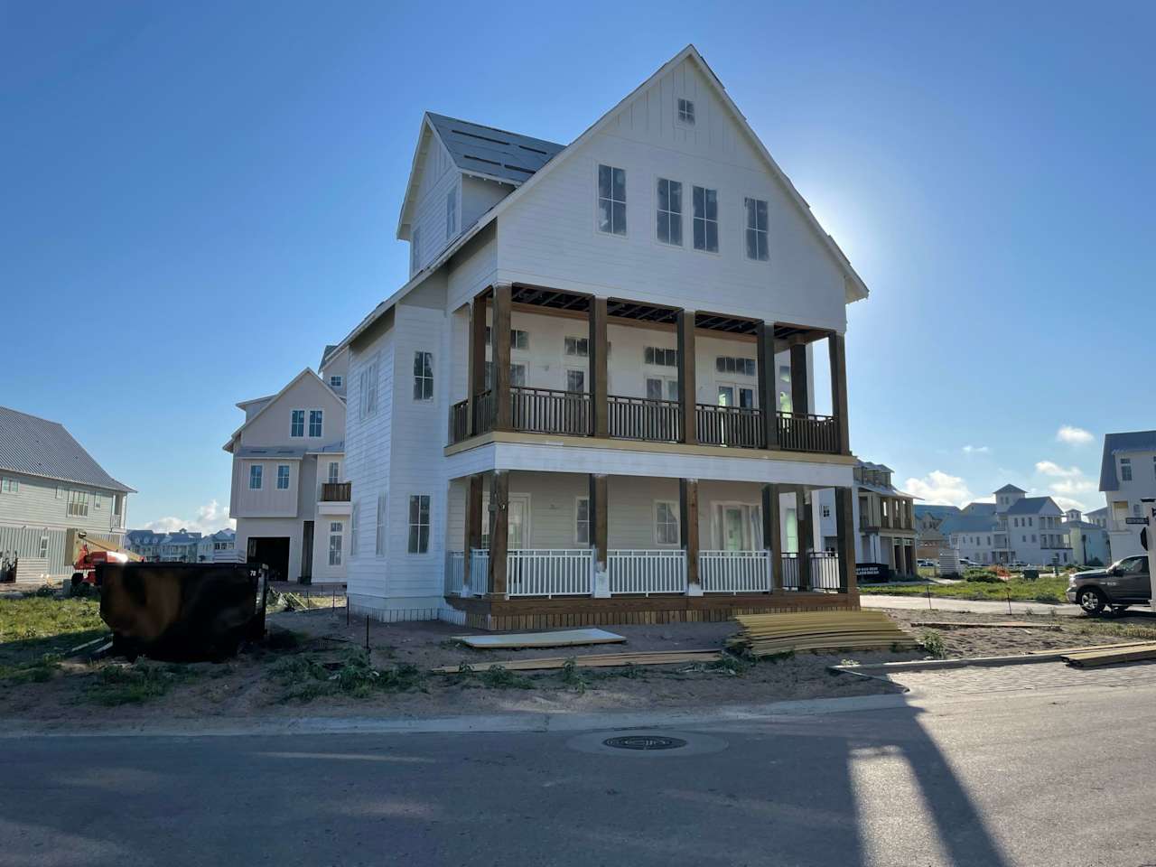 201 South Shore Drive Port Aransas, TX 78373 6 Beds Seven Custom