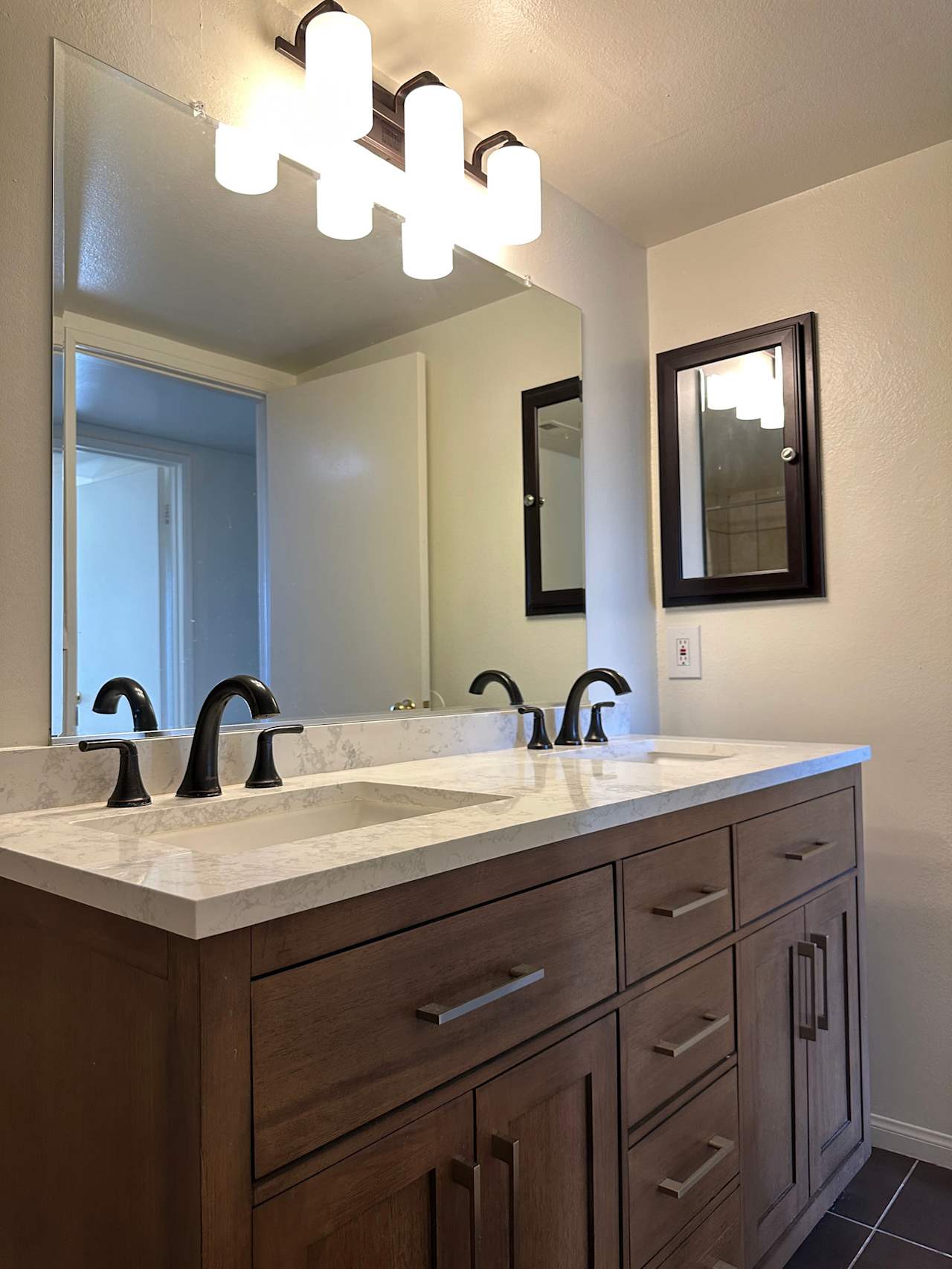 840 El Dorado Street #B