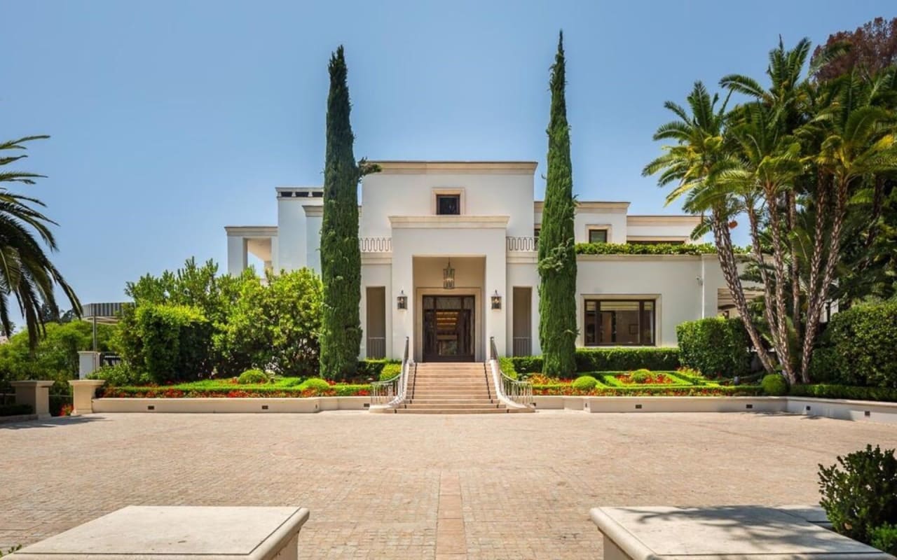 Buying a Home in Beverly Hills
