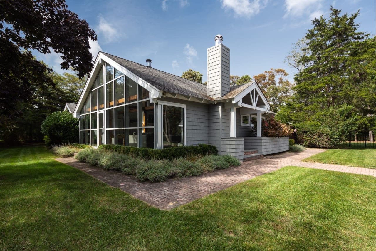 3 North Quarter Road, Westhampton, NY, 11977