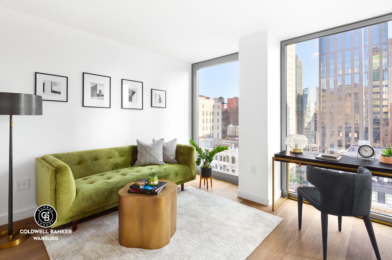 30 E 31st Street Unit: 15