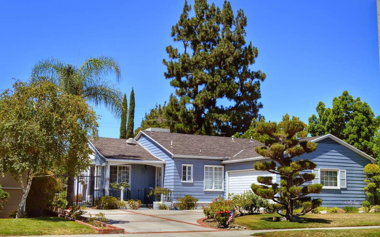 Neighborhood Sherman Oaks