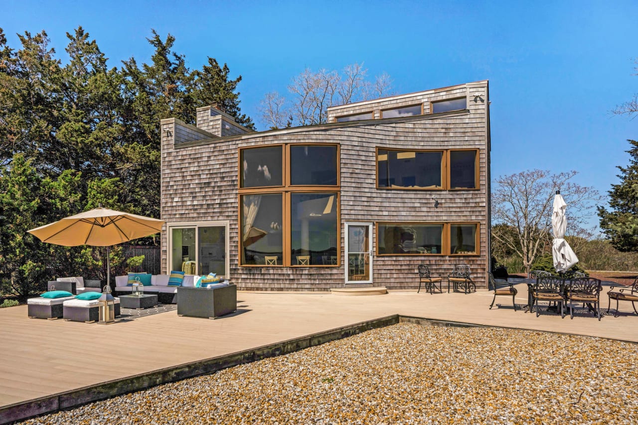 Some of the Most Dramatic Waterfront Views Anywhere CeeJackTeam Sag