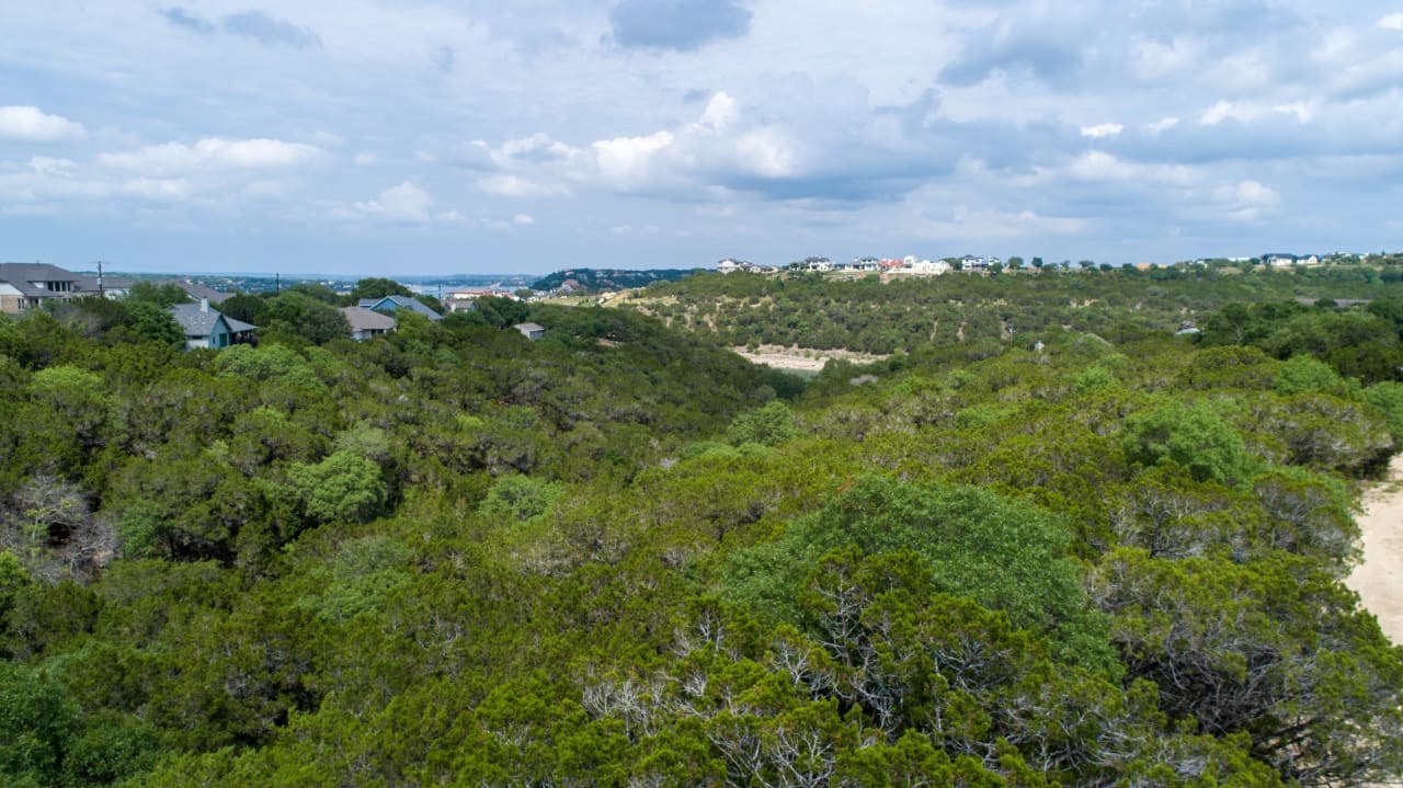 19214 Vesper Lane Joanie Capalupo Compass Real Estate Austin Texas