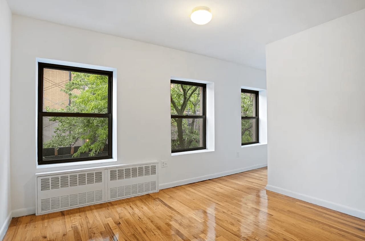 10 Fort Greene Pl.