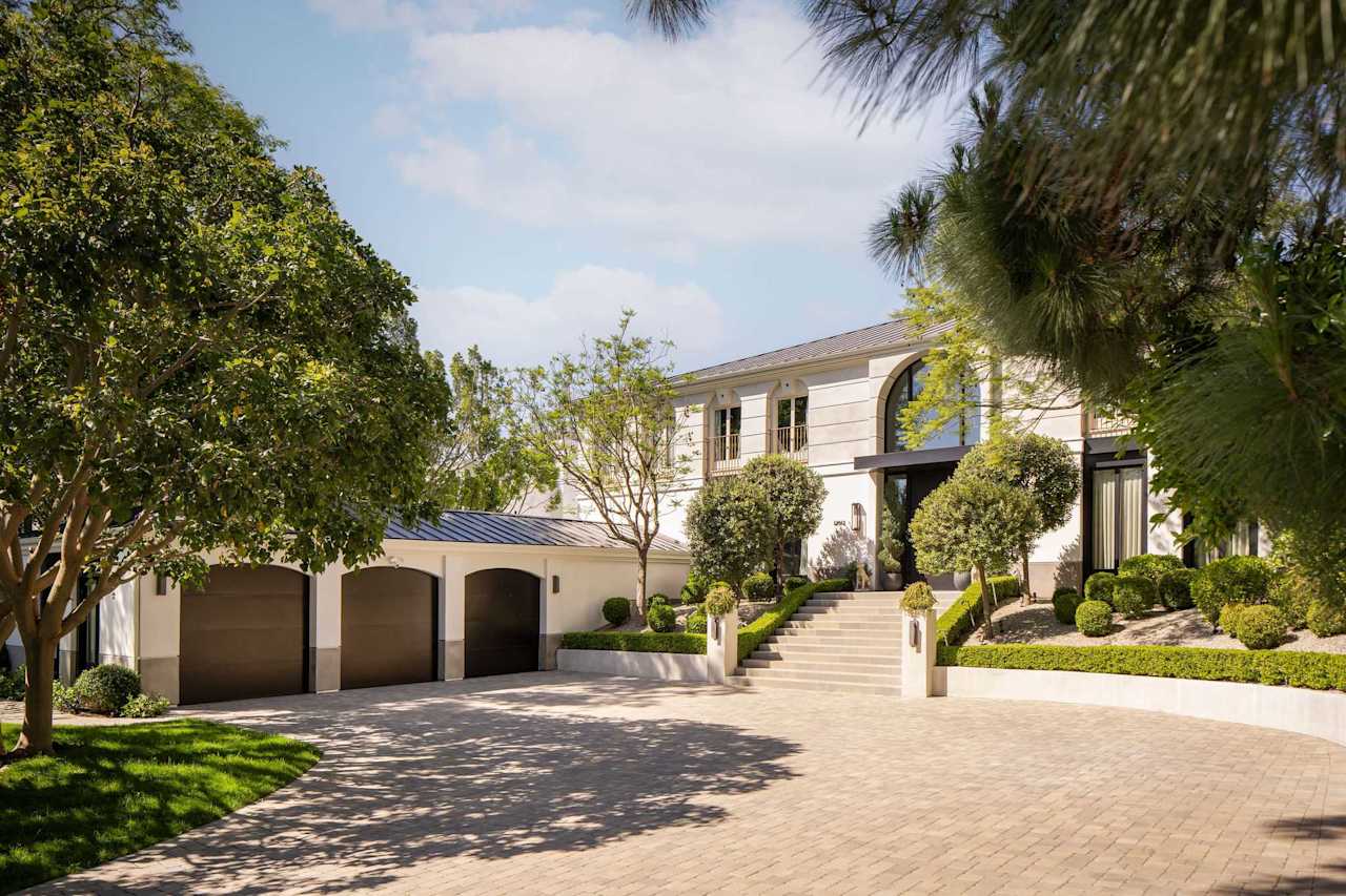 Photo inspiration: Visual Reference: Brett Lawyer Top Beverly Hills Real Estate Agent