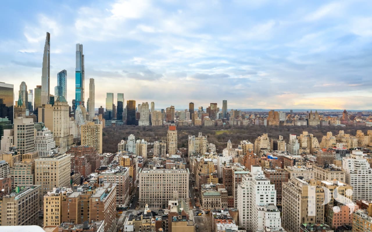 188 E 64th Street Unit: PH-4