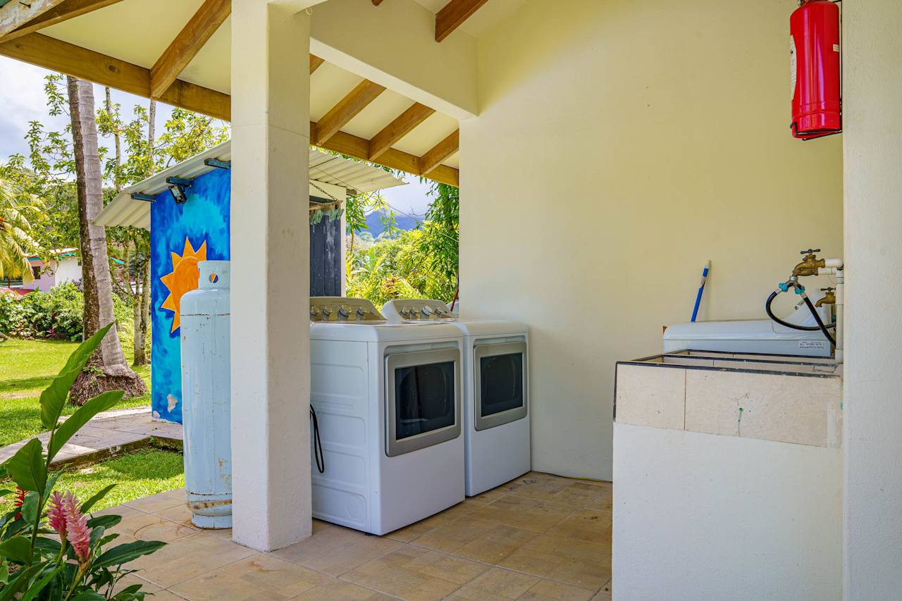 Serene Tropical Oasis Casitas del Sol, Ojochal, Costa Rica Real Estate