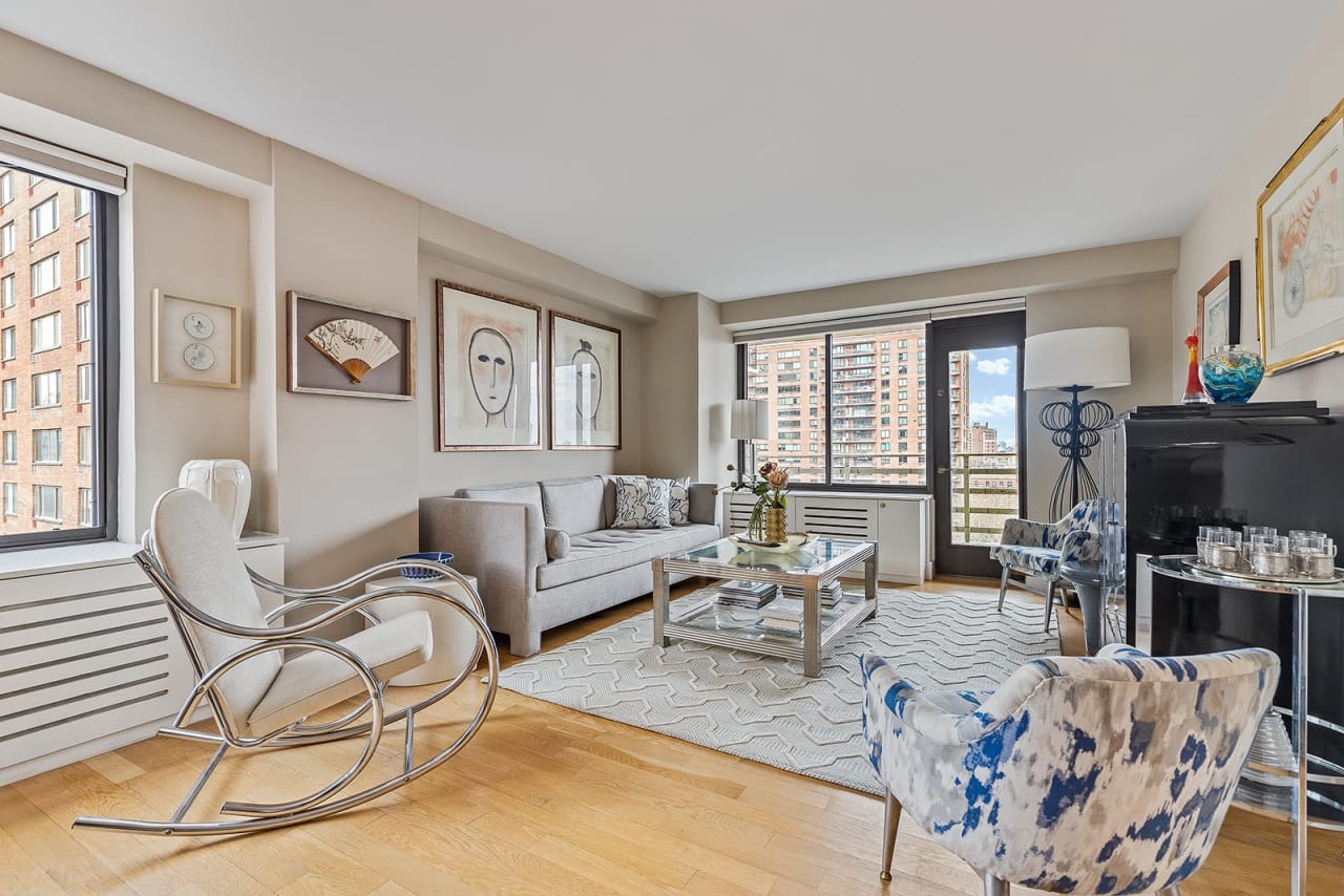 372 Central Park West #10P