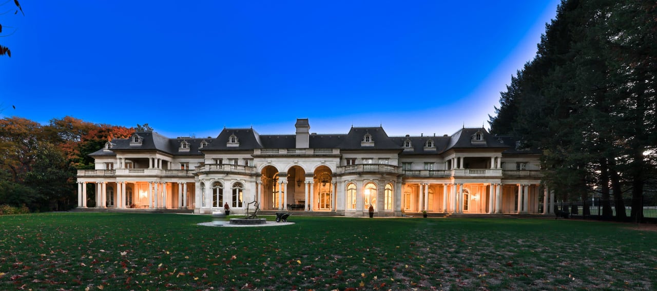 2275 Doulton Mississauga Mansion Invidiata