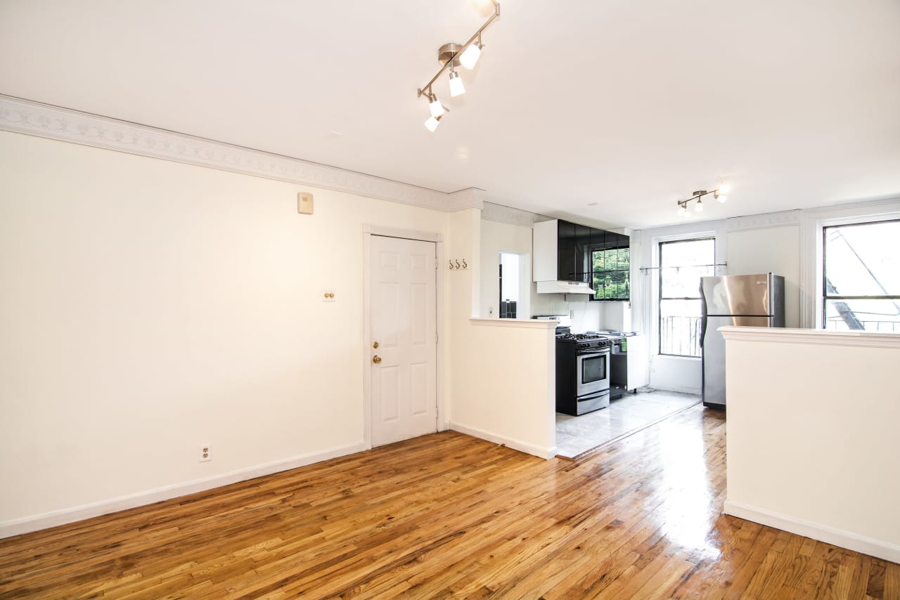 217 Carlton Ave, Apt. 2