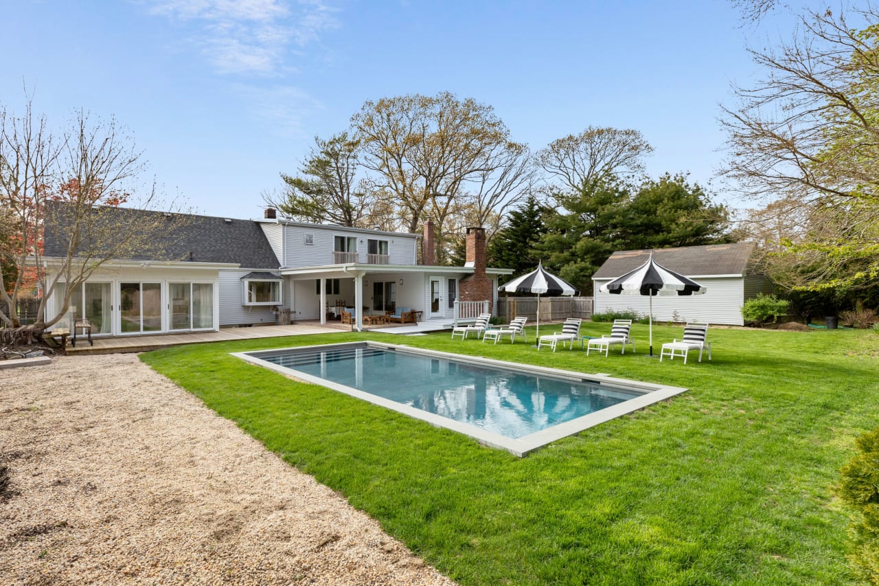 MOVE-IN READY WITH A POOL