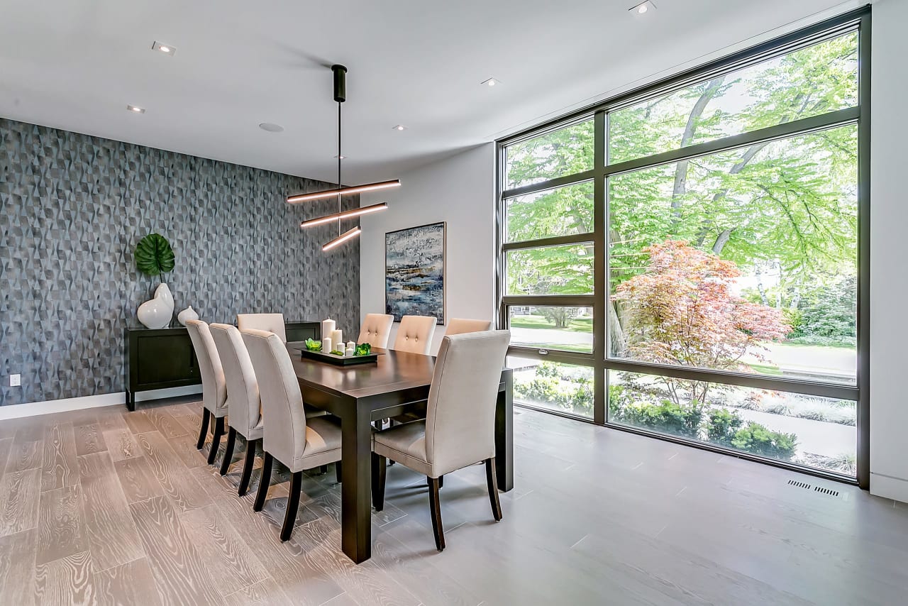 168 Forestwood Drive Oakville, ON L6J 4E6 Goodale Miller Team