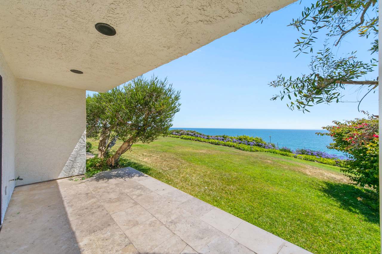 Mark Gruskin Malibu Real Estate 6801 Shearwater Ln. Malibu CA 90265