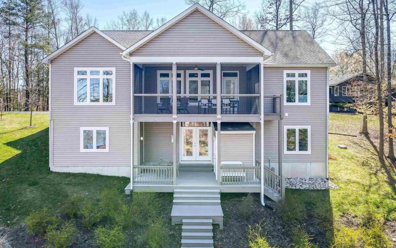 Warning You May Fall in Love With These 4 Lake Monticello Waterfront