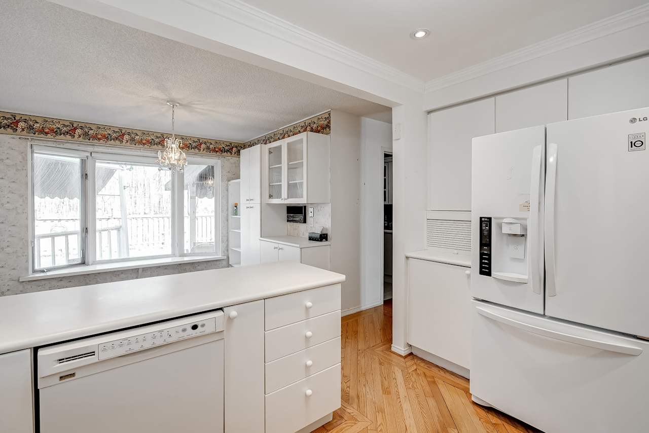 362 Aspen Forest Drive Oakville, ON L6J 6H3 Goodale Miller Team