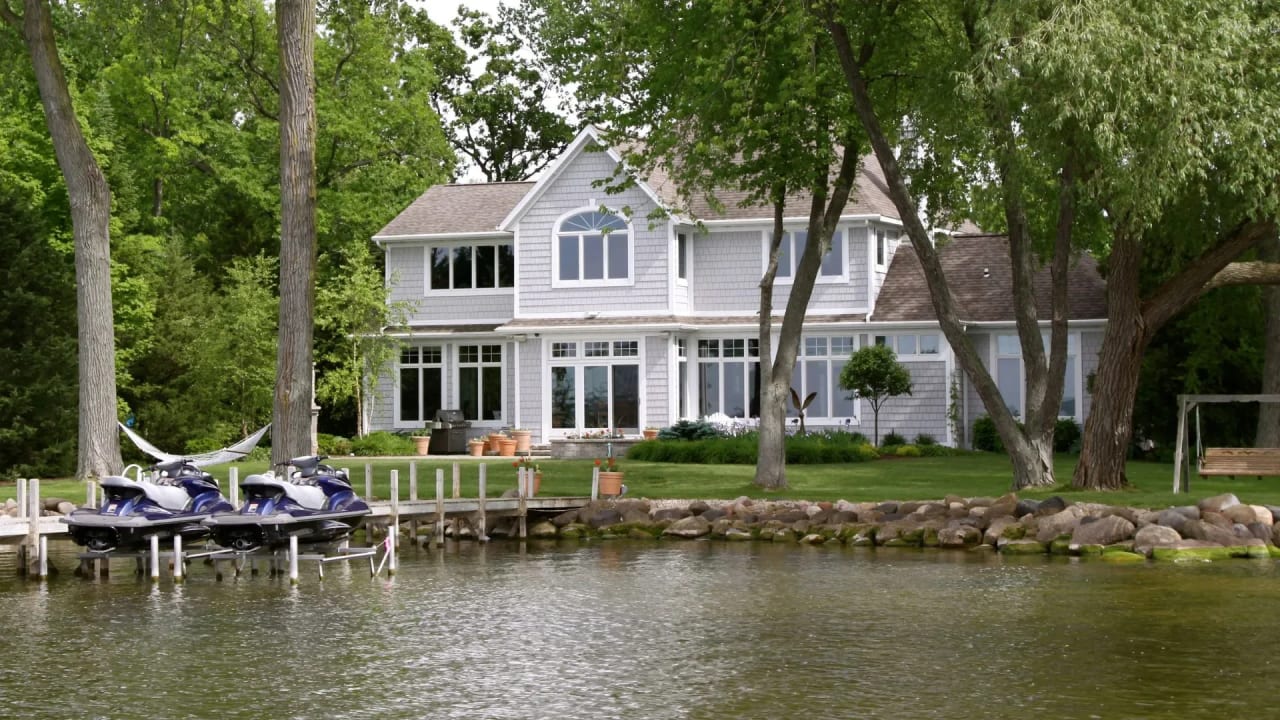 Important Factors to Consider When Buying a Cottage