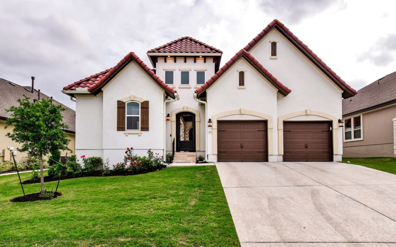 Top Texas Real Estate Agent Cameron Realty Texas LLC