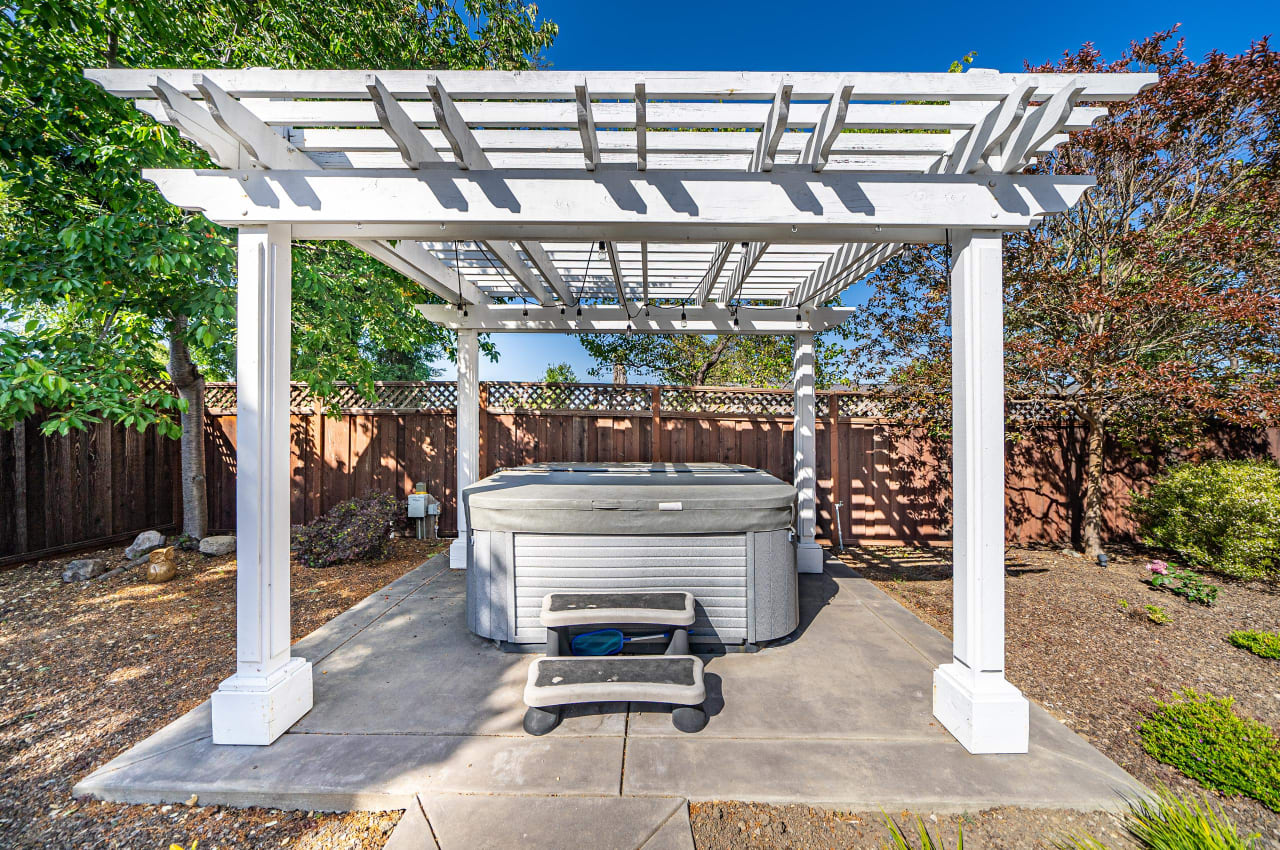 7953 Stonehurst Court, Pleasanton