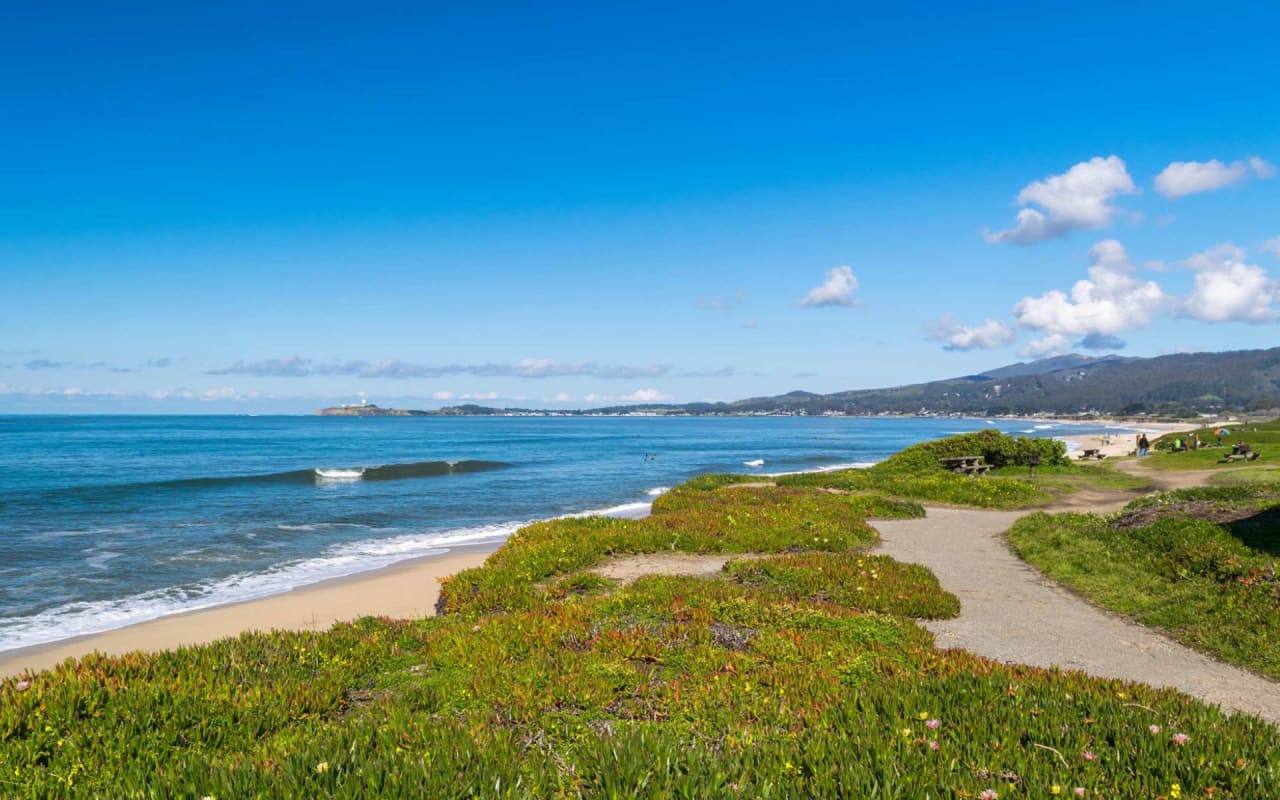 Half Moon Bay Neighborhood Guide