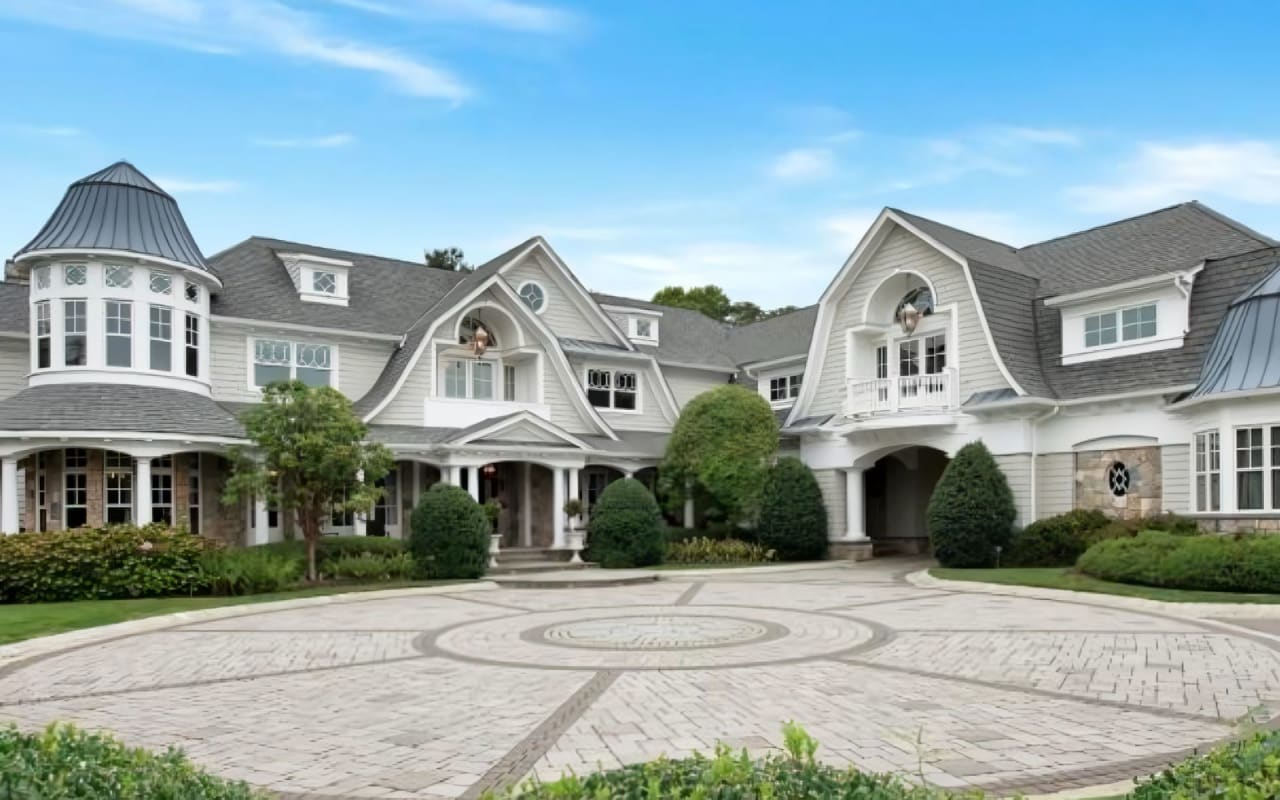 Beyond Extravagance: A Journey Through the Most Exclusive Neighborhoods in Wyckoff