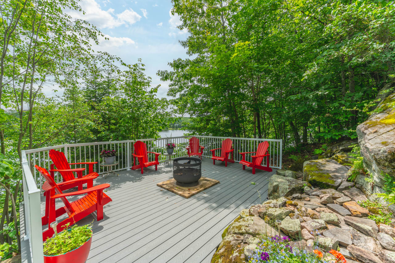 1025 Yukon Trail Haliburton