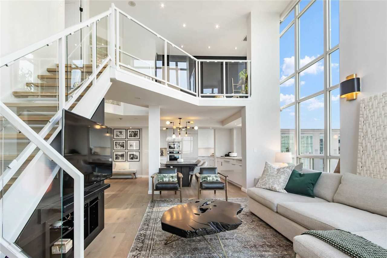 Fresh Look at Penthouse Queen