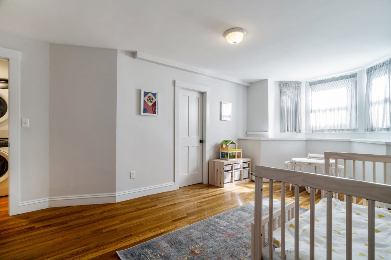 50 Sheridan Street, Unit 1, Jamaica Plain The Muncey Group