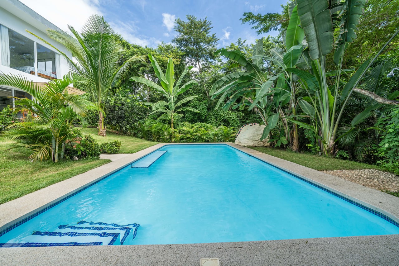 3 Stunning Villas with Pool, Just Steps from the Beach!