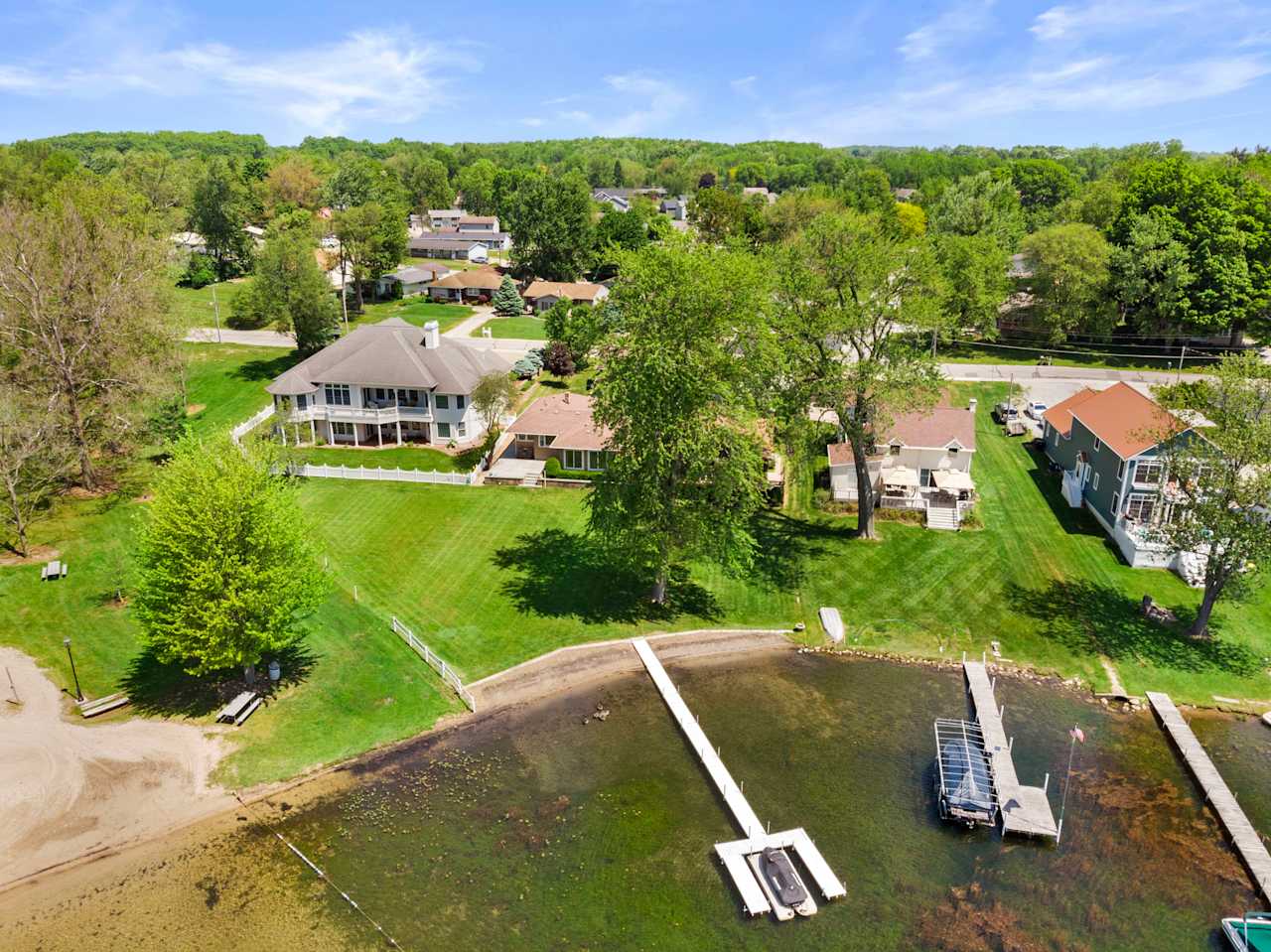 Warsaw Real Estate Agents Deb Paton Showley Group