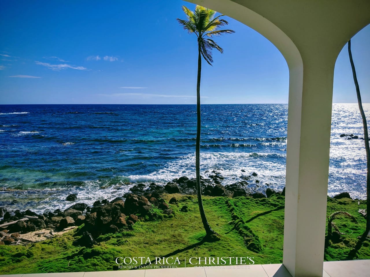 Corn Island Beachfront Oasis