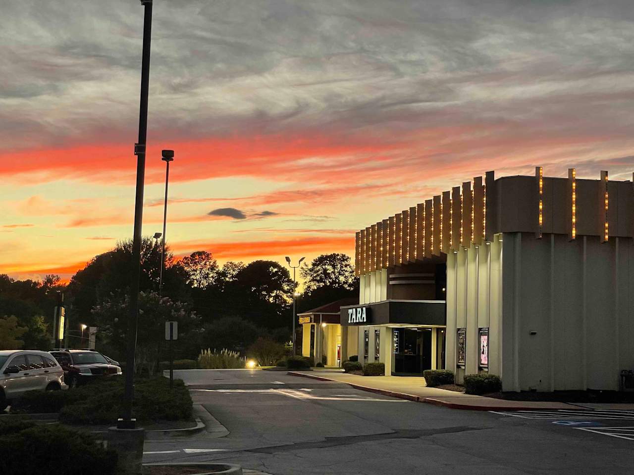 Martin Manor Neighborhood Guide