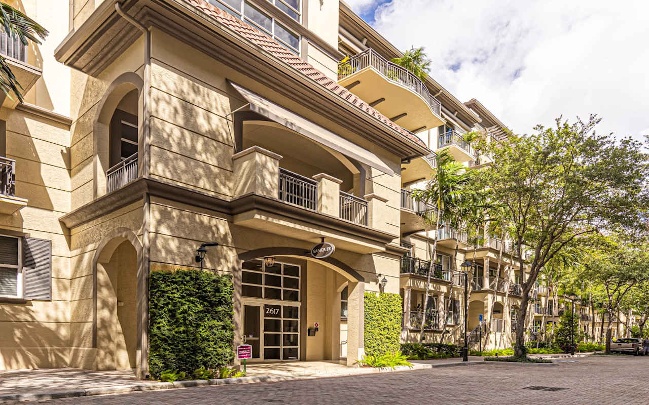 Wilton Station Wilton Manors, FL Condominium Condos For Sale