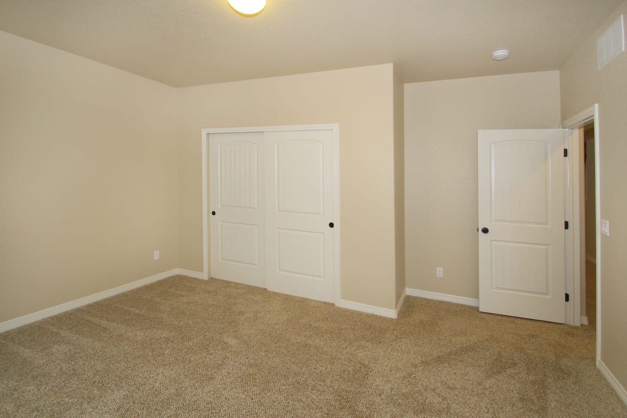 The Cutler (2 Bedrooms on main floor)