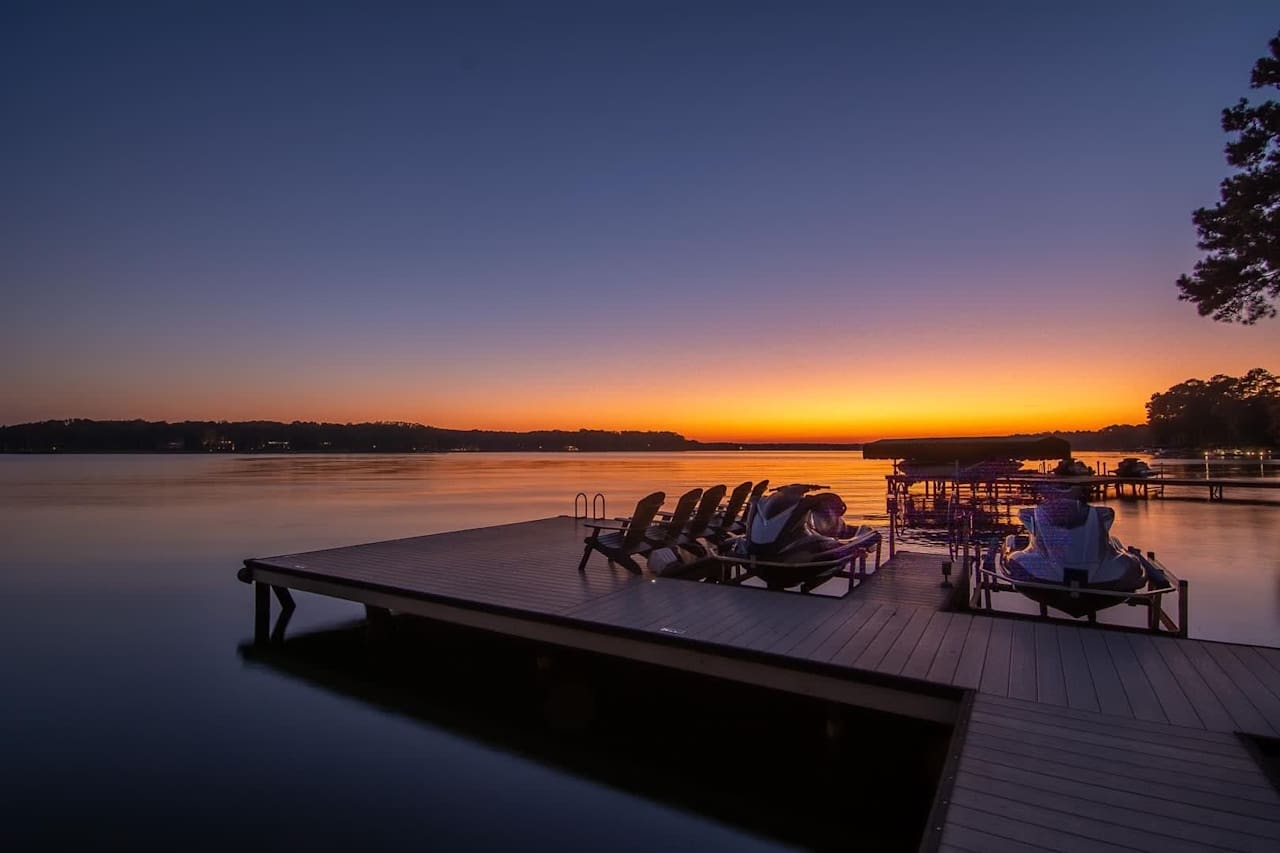5 Reasons to Relocate to Reynolds Lake Oconee Greensboro Real Estate