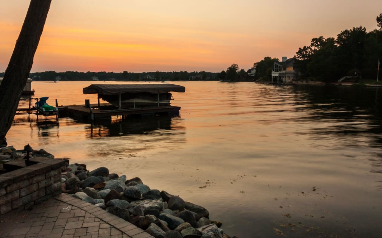 GEIST RESERVOIR