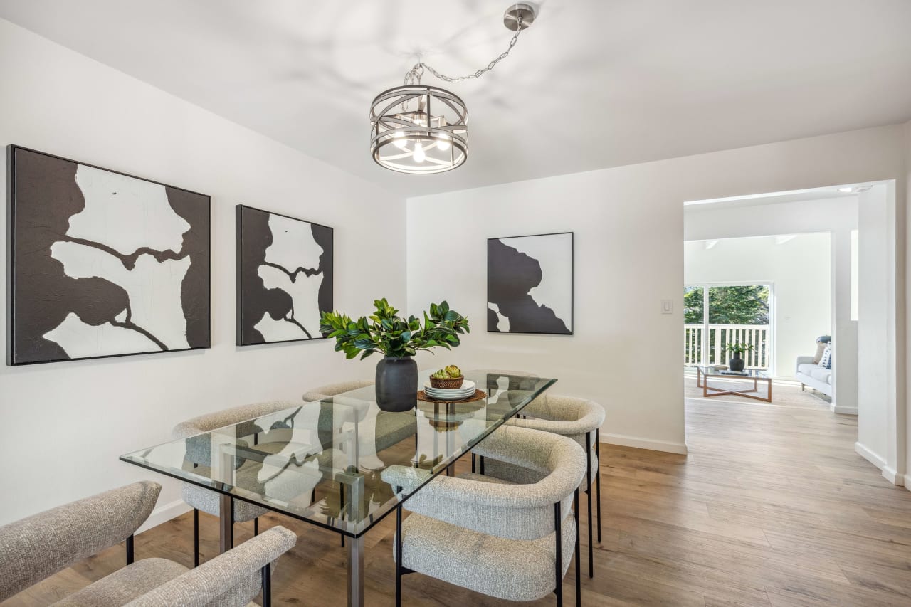 Stylish & Updated Tiburon Townhome