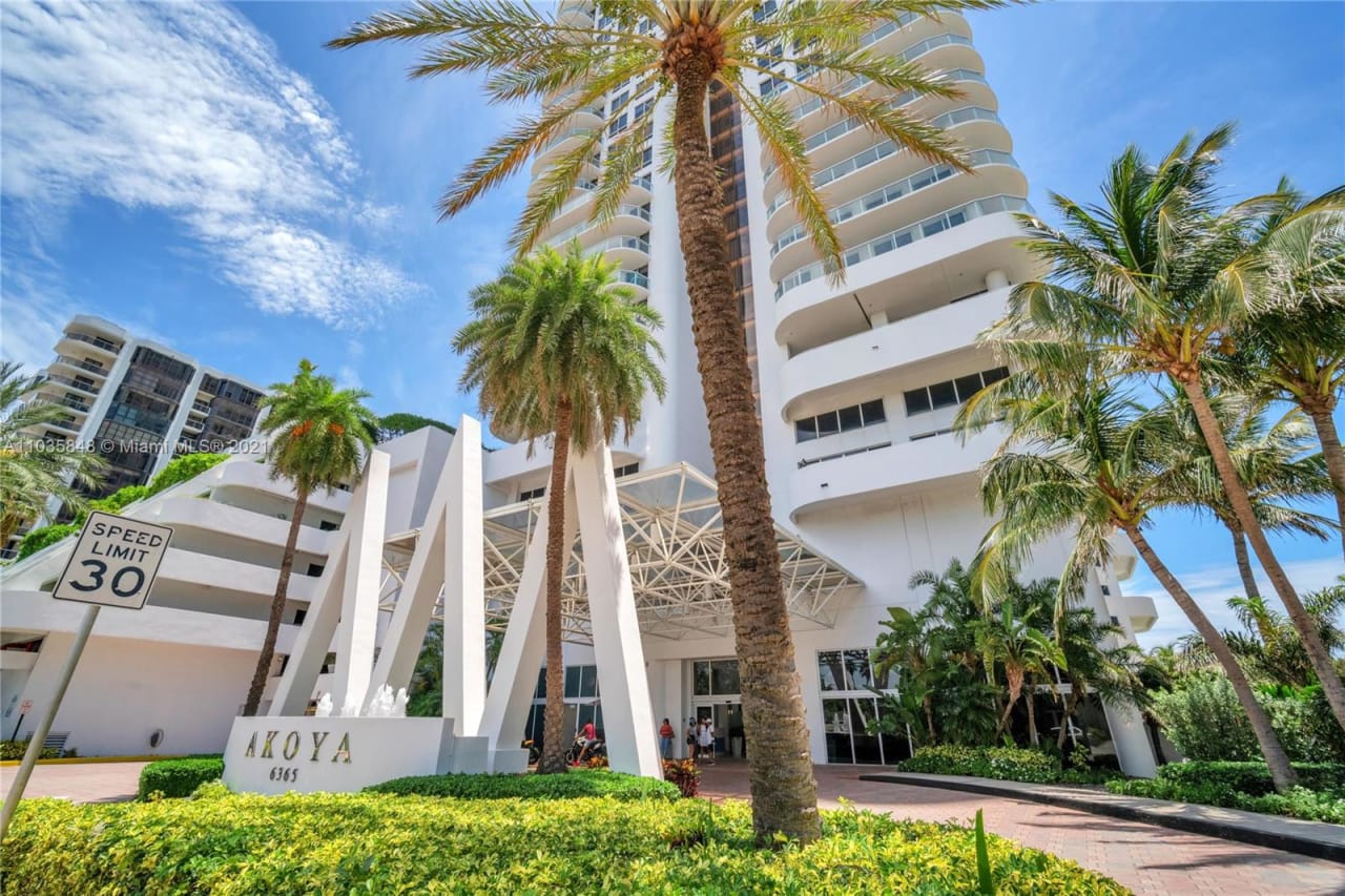 Akoya Penthouse | Miami Beach