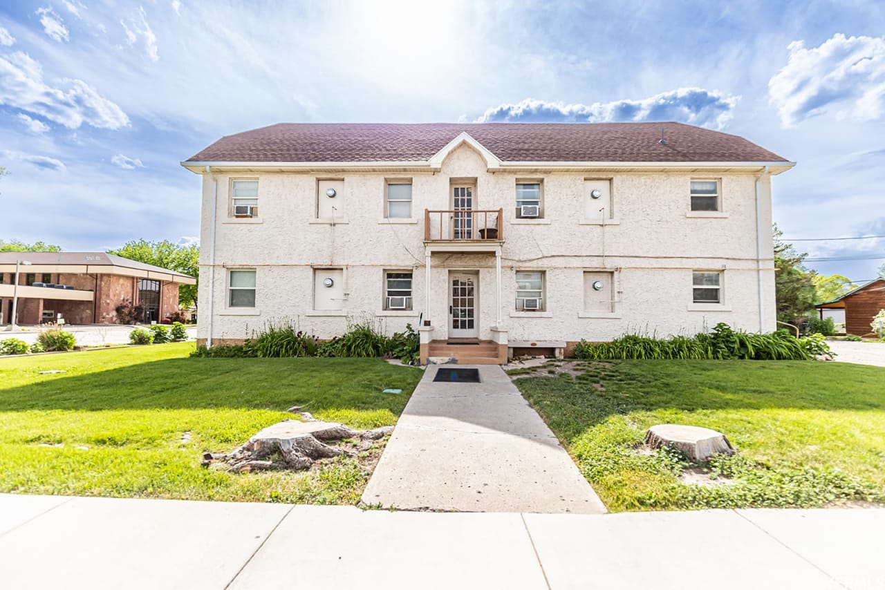 Parker Properties, Inc. Woodland Real Estate Team